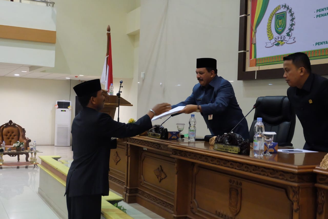 Paripurna ke-12, Pansus I DPRD Sampaikan 8 Catatan Strategis Terhadap LKPj AMJ Bupati Inhil